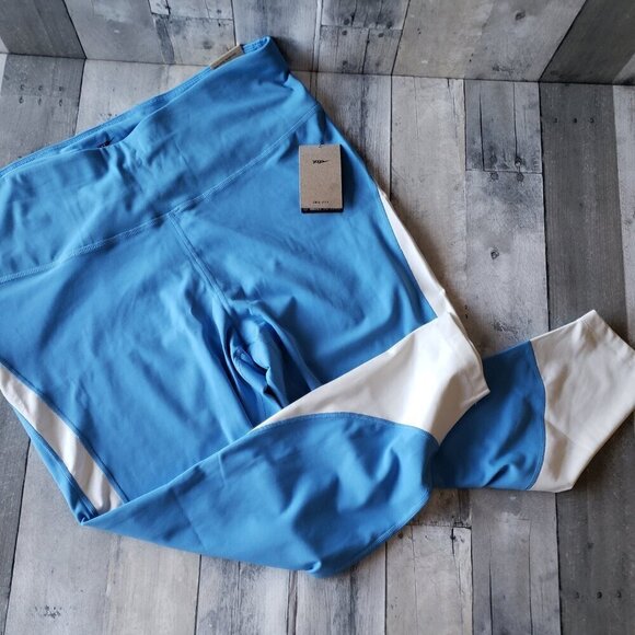NWT -  Nike Yoga Women's Plus High-Waisted 7/8 Dri-Fit Leggings – Size 3X - Picture 1 of 8